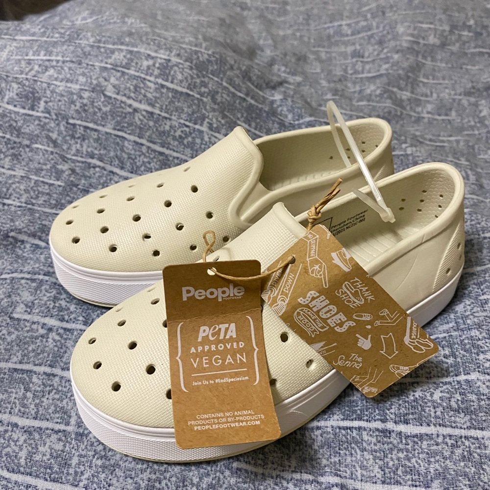 Vegan Cream Kids Shoes